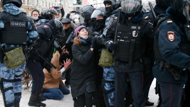 Nga bắt giữ gần 1.500 người tuần hành 'vì Navalny'