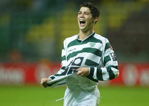 Nghe lời mẹ, Cristiano Ronaldo chọn bến đỗ không ngờ