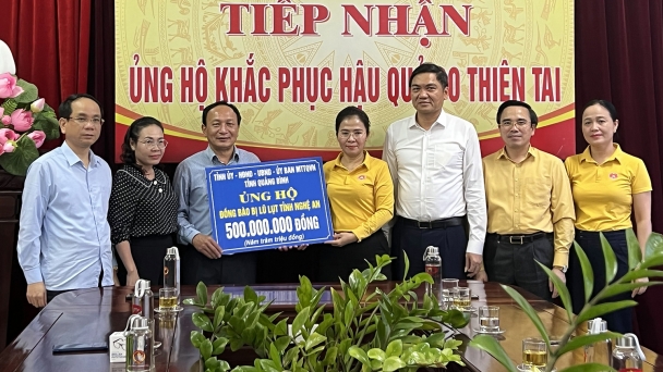 Quảng Bình hỗ trợ Nghệ An, Hà Tĩnh 800 triệu đồng khắc phục mưa lũ