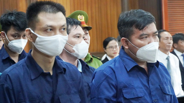 13 cựu công an phường hầu tòa vì 'ăn tiền' tội phạm ma túy