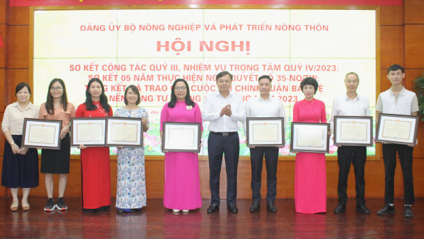 Nâng cao năng lực tổ chức Đảng, đảng viên, hoàn thành mục tiêu đề ra