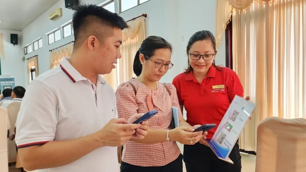 Lấy nền tảng số làm 'áo phao' định hướng sản xuất cho nông dân
