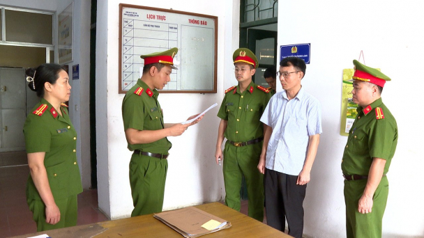 Bắt khẩn cấp Phó Giám đốc Sở Tài nguyên và Môi trường tỉnh Bắc Kạn