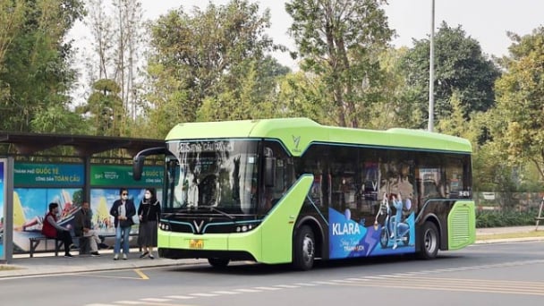 Hà Nội phê duyệt chi hơn 48.600 tỷ đồng để 'xanh hóa' hệ thống xe buýt