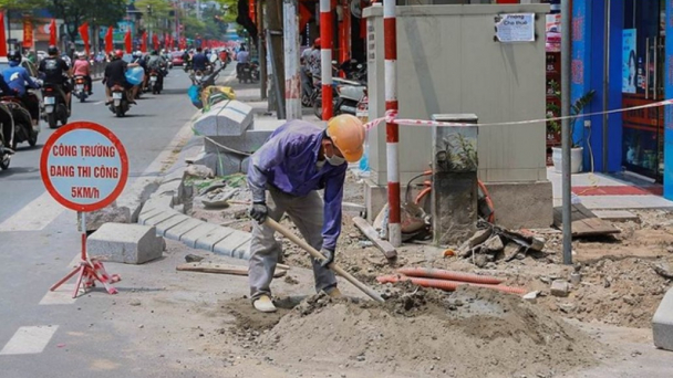 Hà Nội: Tạm dừng thi công vỉa hè, đào đường từ ngày 22/1