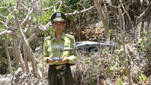 Flycam tuần tra rừng - 'mắt thần' canh lửa mùa khô