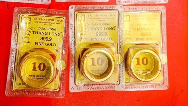 Bảng giá vàng 9999 24K 18K SJC DOJI PNJ hôm nay 11/4/2025
