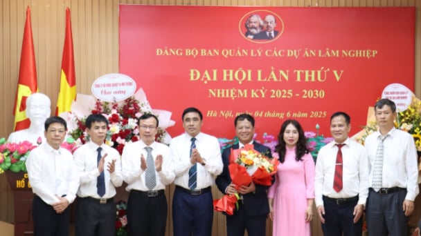 Ông Đỗ Quang Tùng tái đắc cử Bí thư Ban Quản lý các dự án Lâm nghiệp