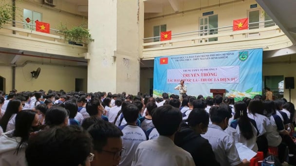 Chung tay đẩy lùi khói thuốc lá