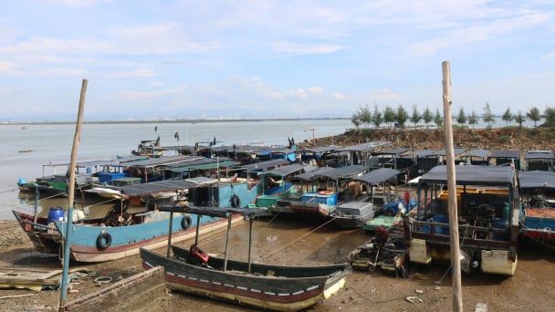 517 tàu thuyền, 363 giàn bè ở Móng Cái 1 về nơi trú bão
