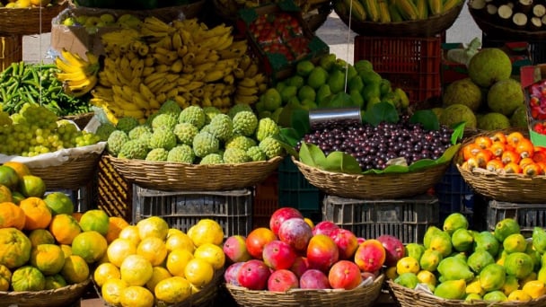 Thay đổi chế độ ăn để thích ứng khí hậu