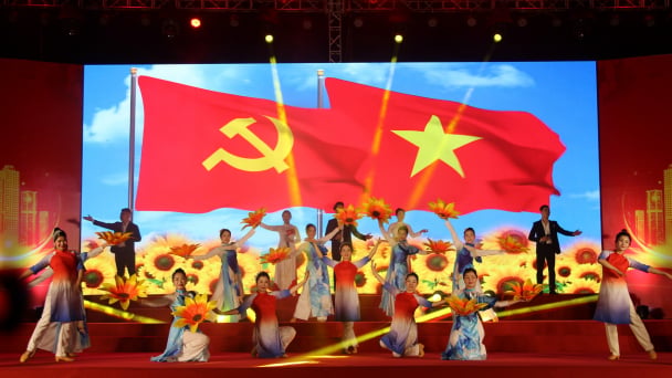 Điện Biên tổ chức chương trình nghệ thuật mừng thành công Đại hội XIV
