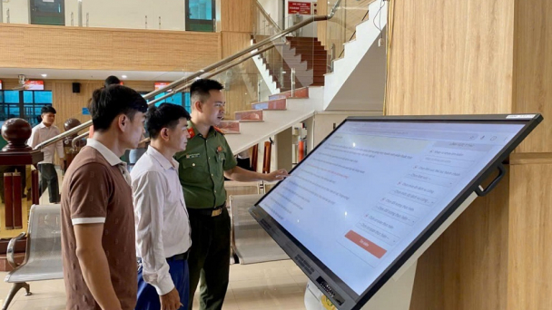 Thanh Hóa thí điểm Kiosk thông minh và hệ thống xác thực