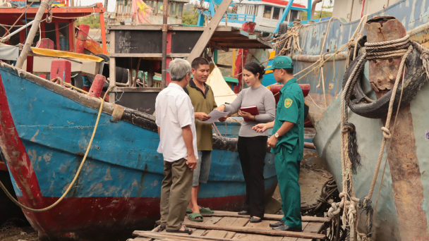 Không để ngư dân lỡ quyền bầu cử