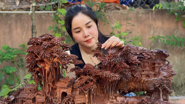 Người phụ nữ lặng lẽ 'thổi hồn' vào gỗ