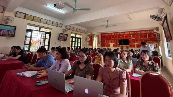Nâng cao quản lý đội ngũ giáo dục bằng chuyển đổi số