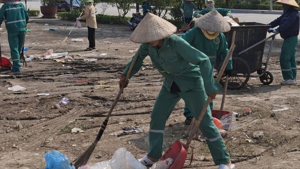 Nâng tỷ lệ thu gom, xử lý rác thải ở nông thôn