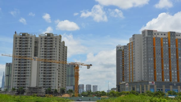 Thị trường căn hộ TP.HCM tái cân bằng, xu hướng dịch ra vùng ven