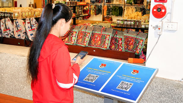 Thanh niên Điện Biên làm chủ công nghệ
