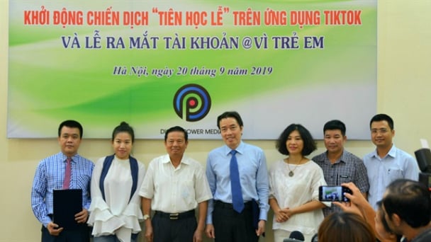Khởi động chiến dịch 'Tiên học lễ' - Ra mắt tài khoản @ vì trẻ em