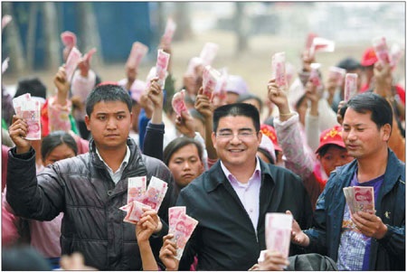 GDP đầu người của Trung Quốc lần đầu vượt 10.000 USD