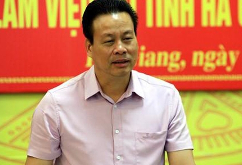 Chủ tịch tỉnh Hà Giang bị khiển trách