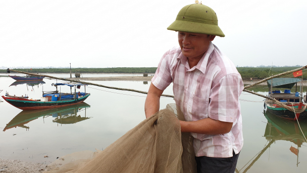 Tàu cá nằm bờ do ảnh hưởng dịch bệnh Covid-19