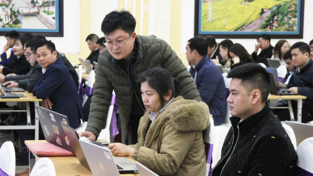 Sơn La tập huấn nghiệp vụ VBDLIS và thống kê đất đai cho 75 xã, phường