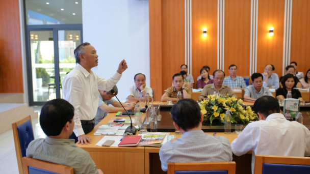 Khẩn trương xây dựng đề án chăn nuôi hữu cơ, an toàn sinh học