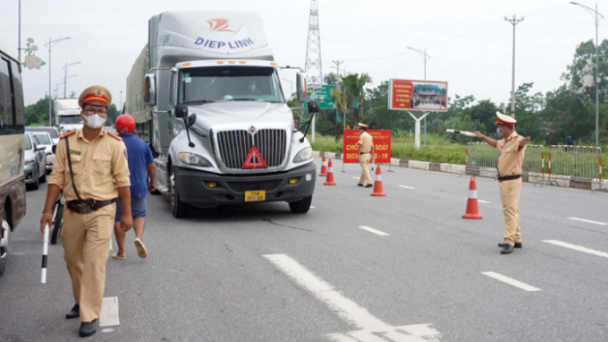 Vào tỉnh Phú Thọ cần các loại giấy tờ gì?