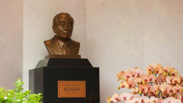 Khánh thành tượng Giáo sư Từ Giấy tại Viện Dinh dưỡng Quốc gia