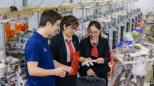 Đẩy mạnh tín dụng hỗ trợ doanh nghiệp phát triển
