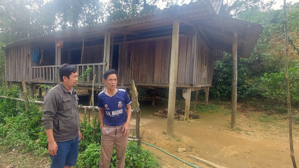 Người dân thôn Nguồn Rào không vào khu tái định cư