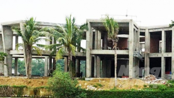 TT- Huế: Buộc tháo dỡ nơi công trình cố ý xây sai phép nơi sông Hương