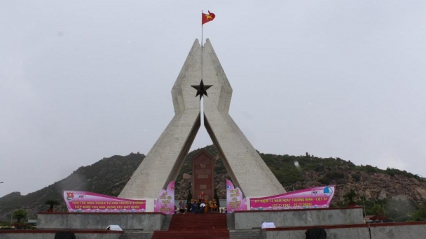 Thơ nhạc tri ân sự hy sinh của Thương binh Liệt sĩ