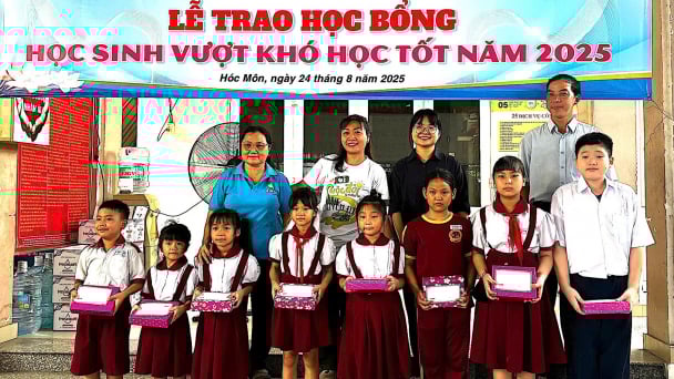 Tưng bừng chuỗi hoạt động ‘Ngày hội non sông - Dân tộc kết đoàn’