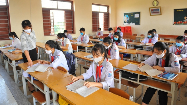 Hà Nội đề xuất phương án cho học sinh trở lại trường từ 25/10