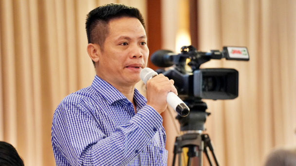 Thương lái ép giá sầu riêng, chịu thiệt thòi vẫn là người nông dân