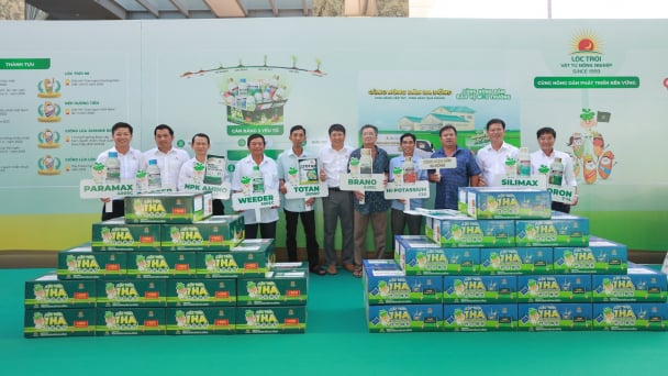 Tập đoàn Lộc Trời tri ân hàng ngàn người dân và đại lý đầu năm 2024