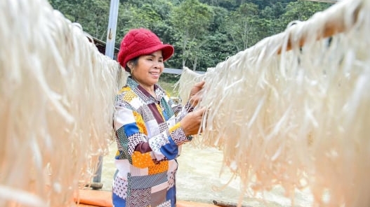 Miến dong vào vụ Tết