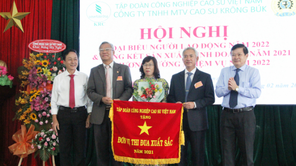 Công ty Cao su Krông Buk hoàn thành xuất sắc nhiệm vụ