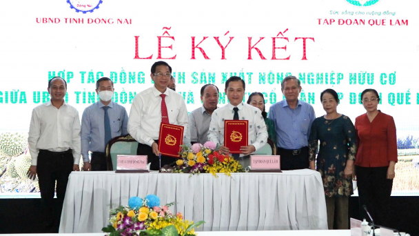 Ký kết hợp tác sản xuất, tiêu thụ sản phẩm nông nghiệp hữu cơ