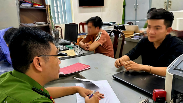 Liên tiếp triệt phá đường dây cá độ bóng đá qua mạng
