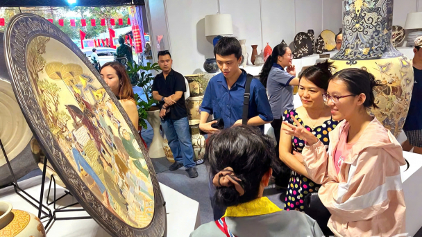 Khai mạc Festival Gốm truyền thống Biên Hòa 2025