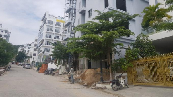 Cưỡng chế công trình vi phạm tại dự án Ocean View Nha Trang trước 30/6