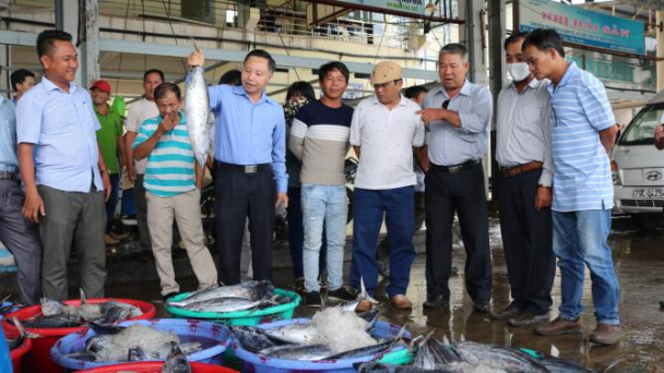 Nâng cao hiệu quả khai thác thủy sản nhờ ứng dụng tiến bộ kỹ thuật