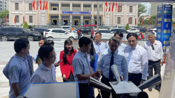 Nghiên cứu hệ thống quản lý và điều khiển nhà yến thông minh