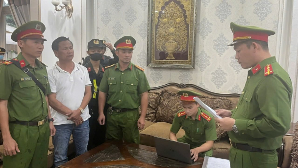 Khởi tố hai giám đốc công ty khai thác khoáng sản về hành vi trốn thuế