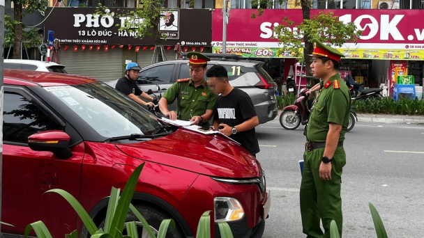 Ban Chỉ đạo 197 phường Láng tăng cường kiểm tra vi phạm trật tự đô thị