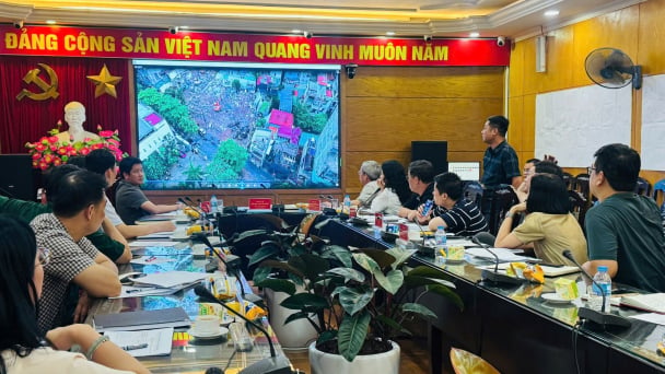 ‘Ánh đèn công sở không tắt’ vì tiến độ dự án trọng điểm Thủ đô
